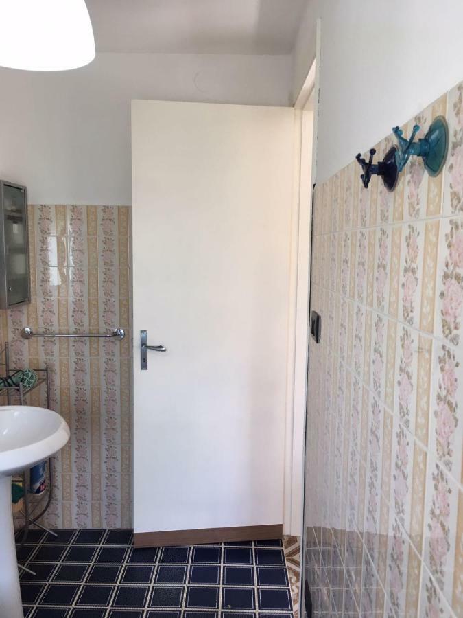 Dabbanna Pensionat Chiaramonte Gulfi Exteriör bild